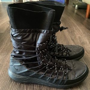 Nike Roshe Two Hi women’s